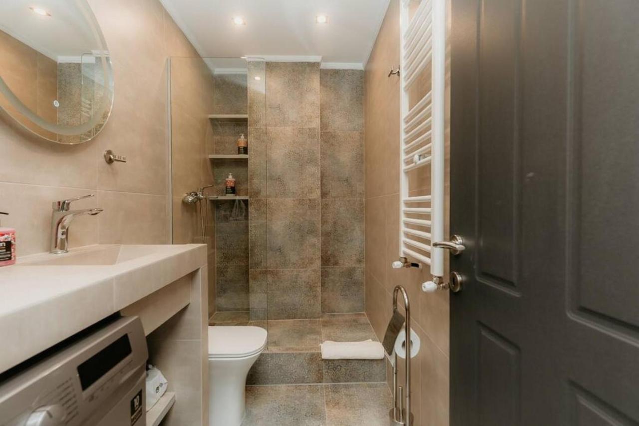 Satus Finem Egnatia'S Luxury Apartment Thessaloniki Exterior foto